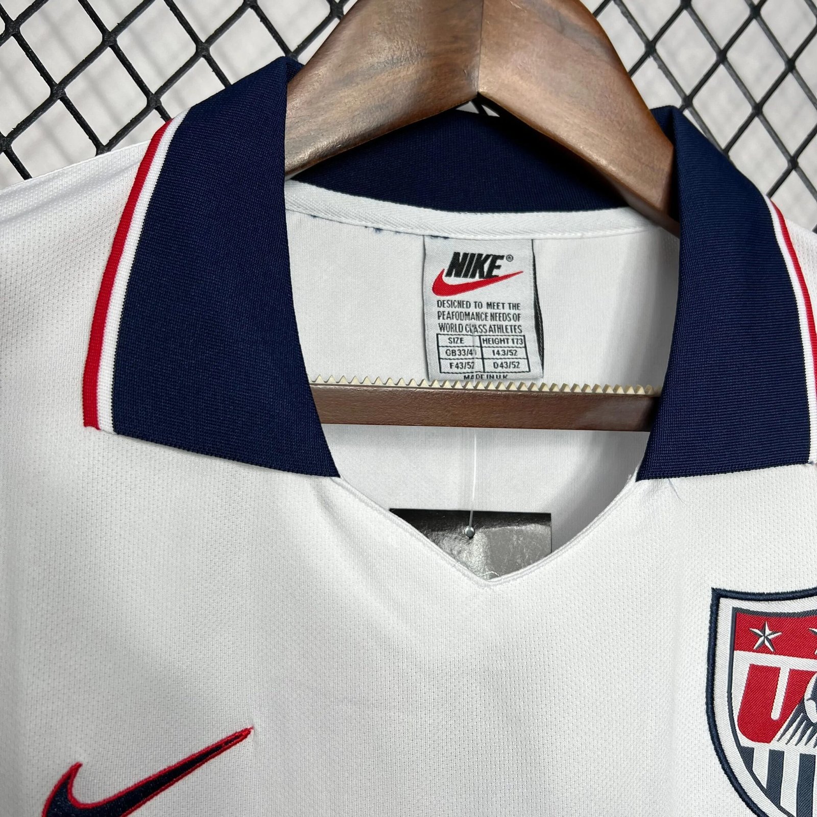 1995 USA Away Retro Football Shirt (Retro) - Image 6