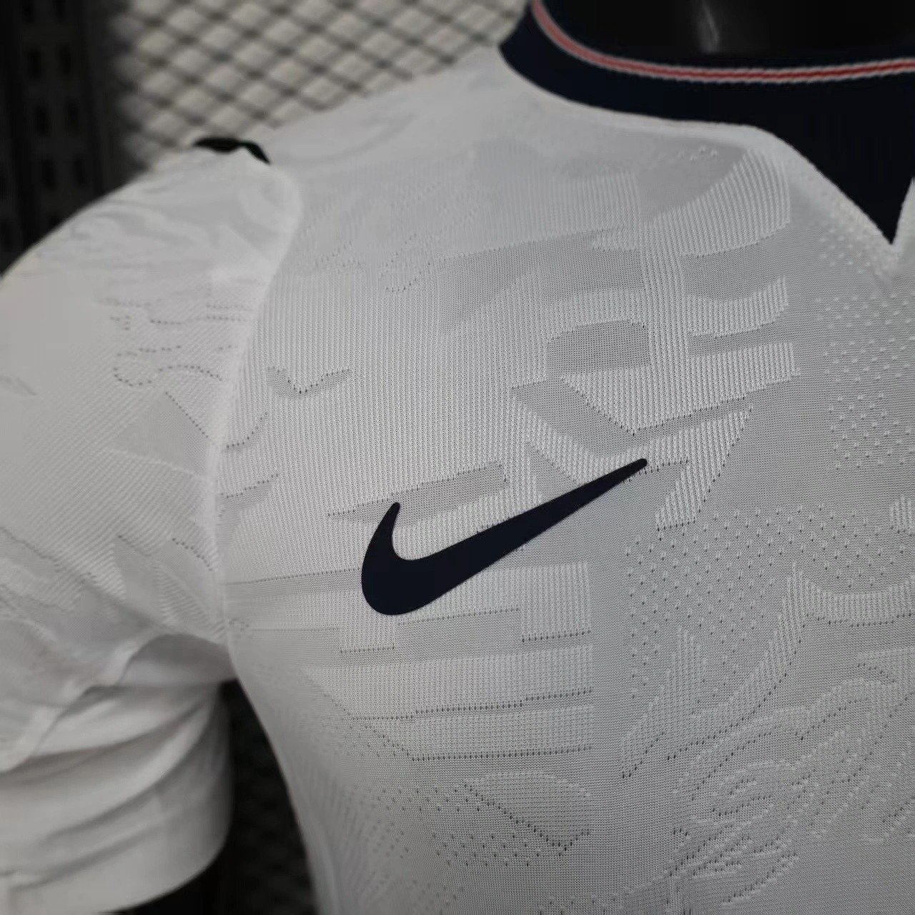 2025_2026 England Home Football Shirt (Player Edition) - Image 8