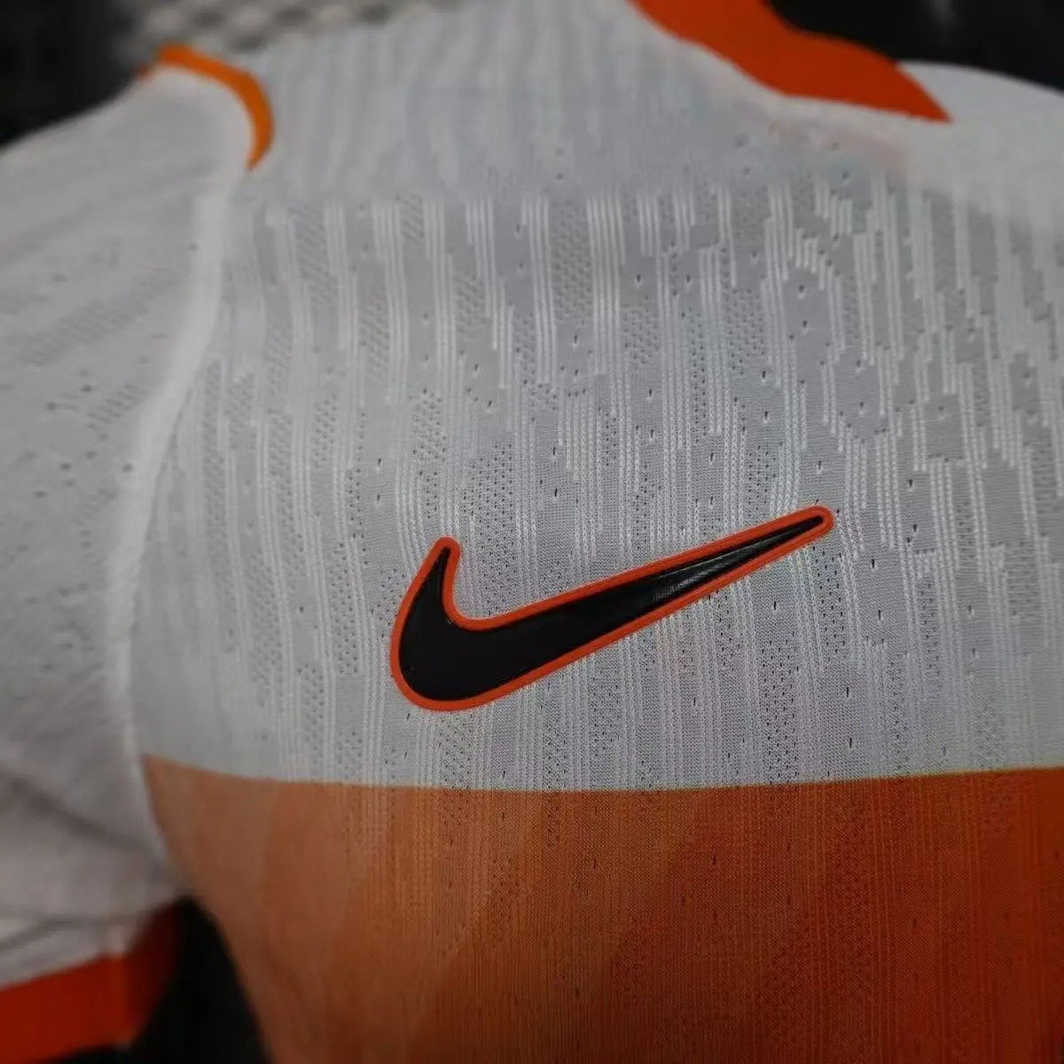 2025_2026 Netherlands Away Football Shirt (Player Edition) - Image 4