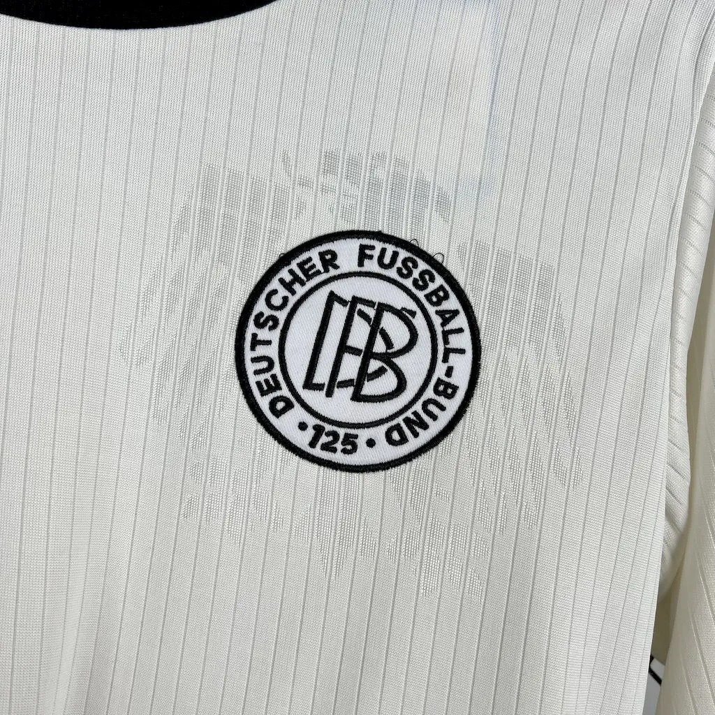2025_2026 Germany 125th Anniversary Edition Long-sleeved Football Shirt (Fan Edition) - Image 4