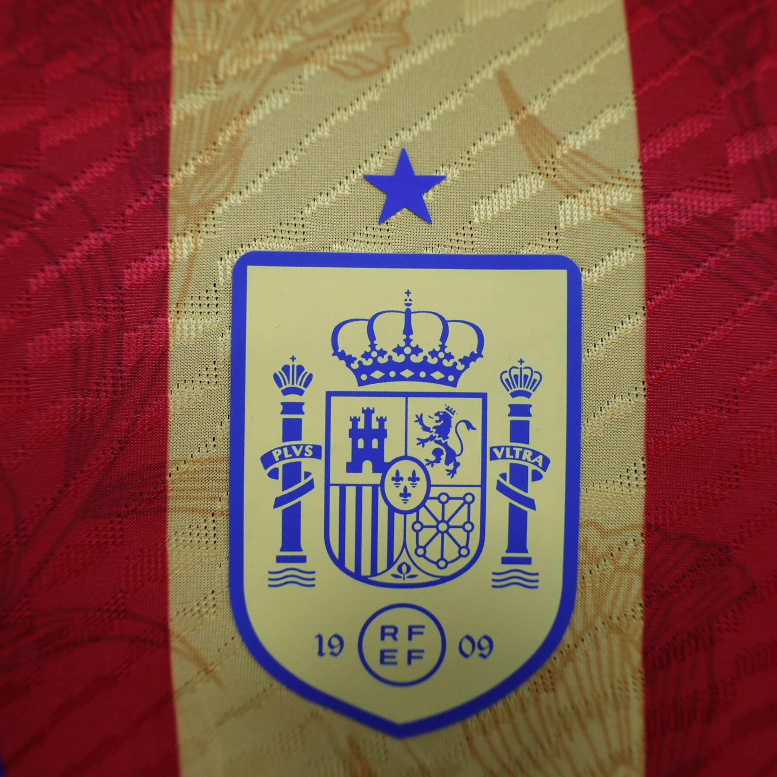 2024_2025 Spain Pre-match Training Football Shirt (Player Edition) – Image 8