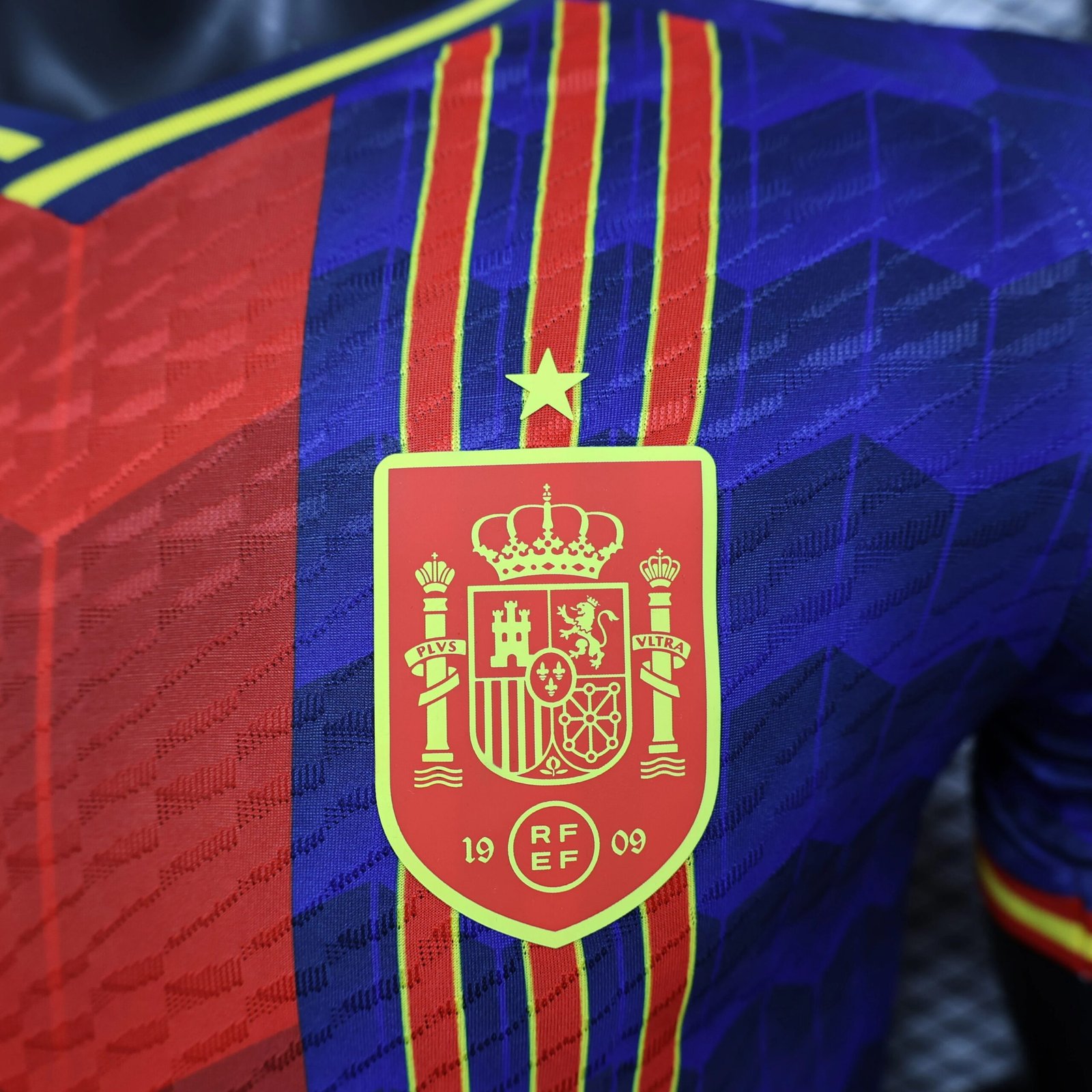 2024_2025 Spain Special Edition Football Shirt (Player Edition) - Image 6