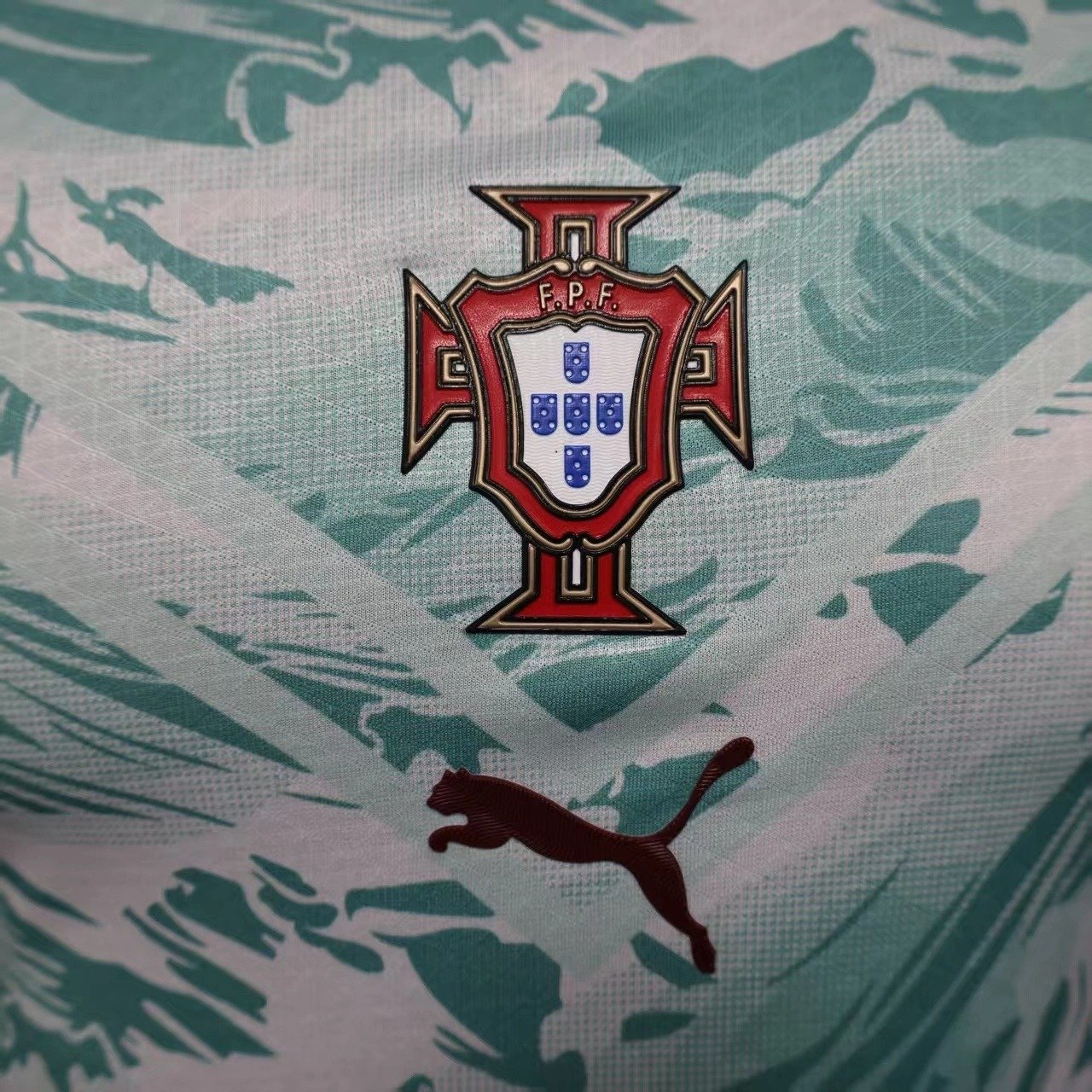 2026 Portugal Away long sleeves Football Shirt (player version) - Image 7