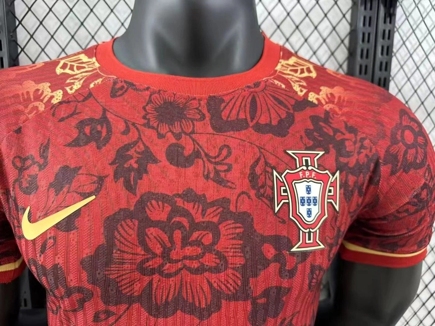 2024_2025 Portugal Special Edition Football Jersey (Player Edition) - Image 3