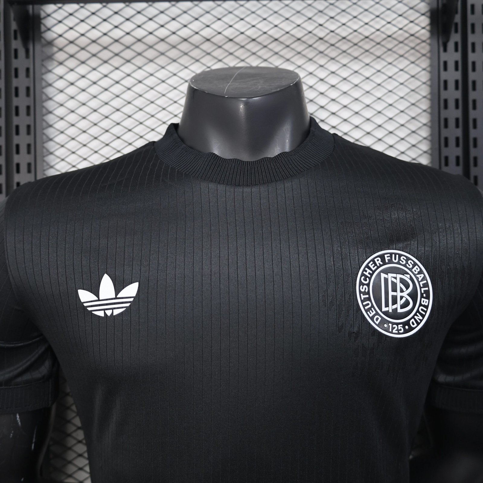 2025_2026 Germany 125th Anniversary Edition Black Football Shirt (Player Edition) - Image 3