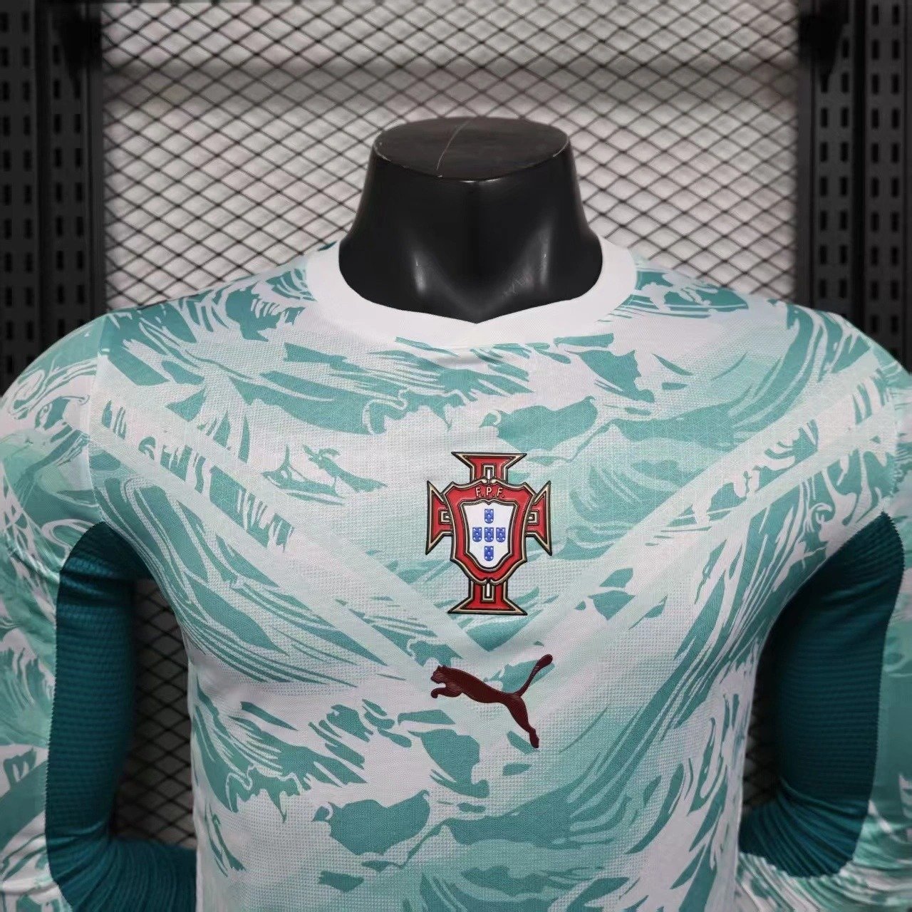 2026 Portugal Away long sleeves Football Shirt (player version) - Image 3