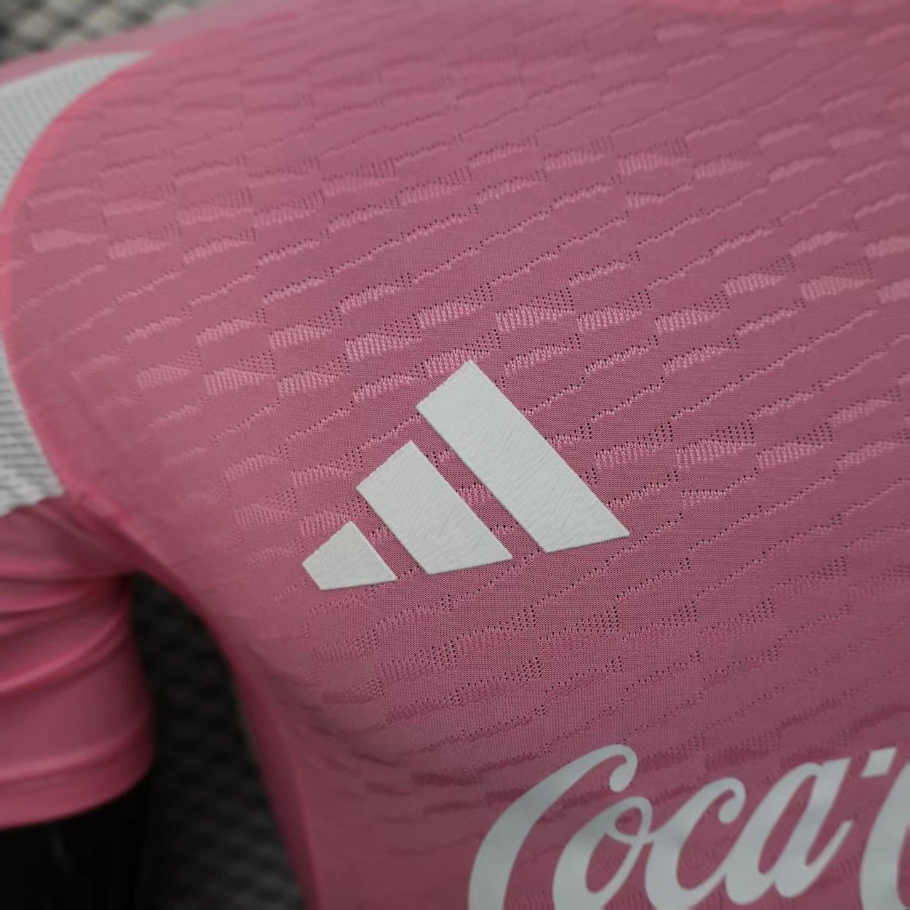 2025_2026 Argentina Pink Special Edition Football Shirt (Player Edition) - Image 5