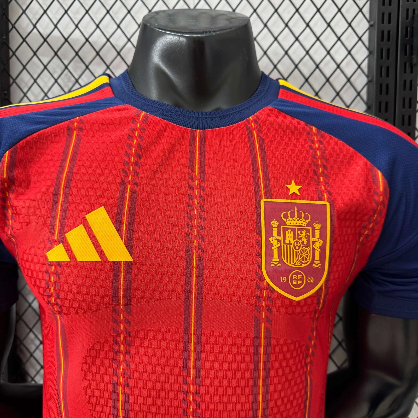 2026 Spain Home Football Shirt (Player Edition) - Image 3