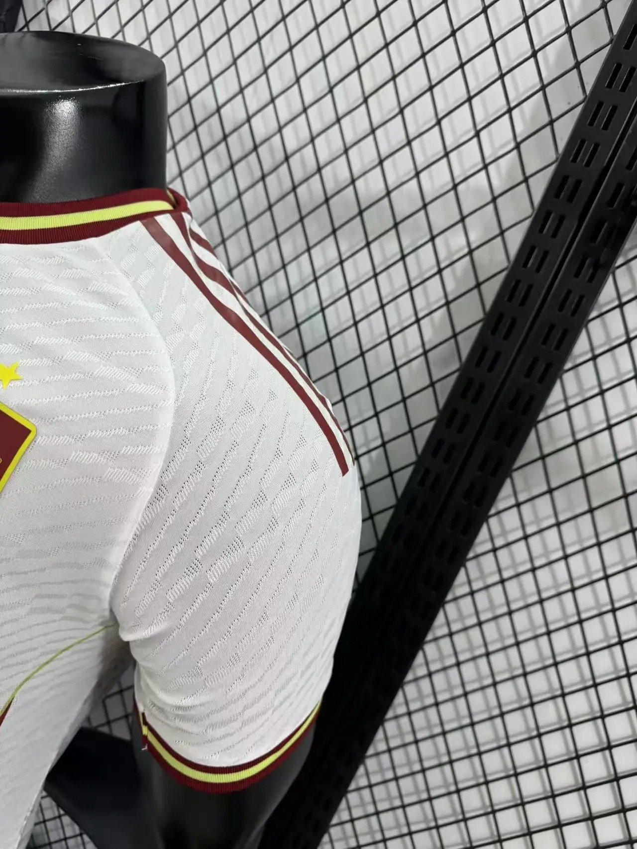 2024_2025 Spain Special Edition Football Shirt (Player Edition) - Image 8