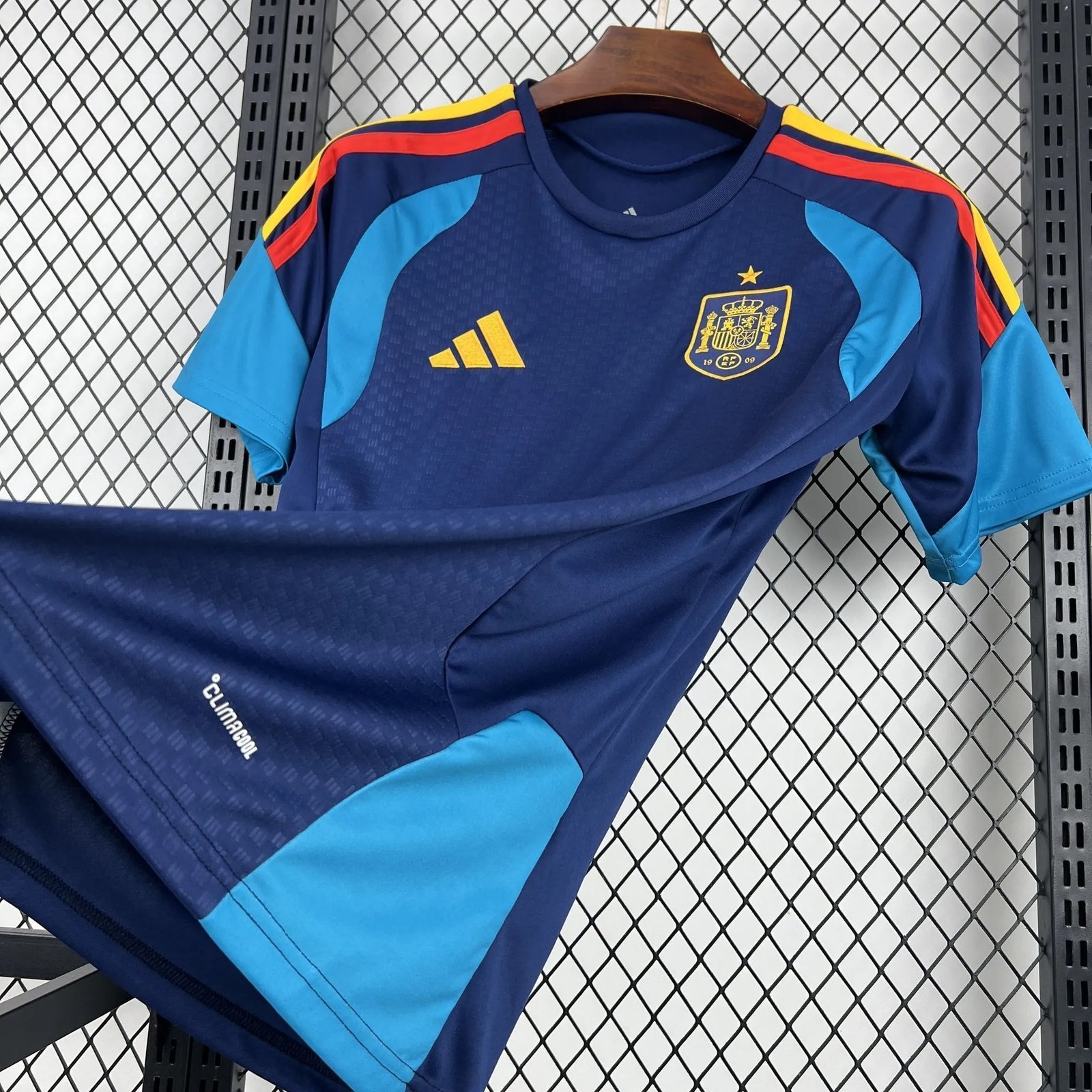 2026 Spain Pre-match Training Football Shirt (Fan Edition)
