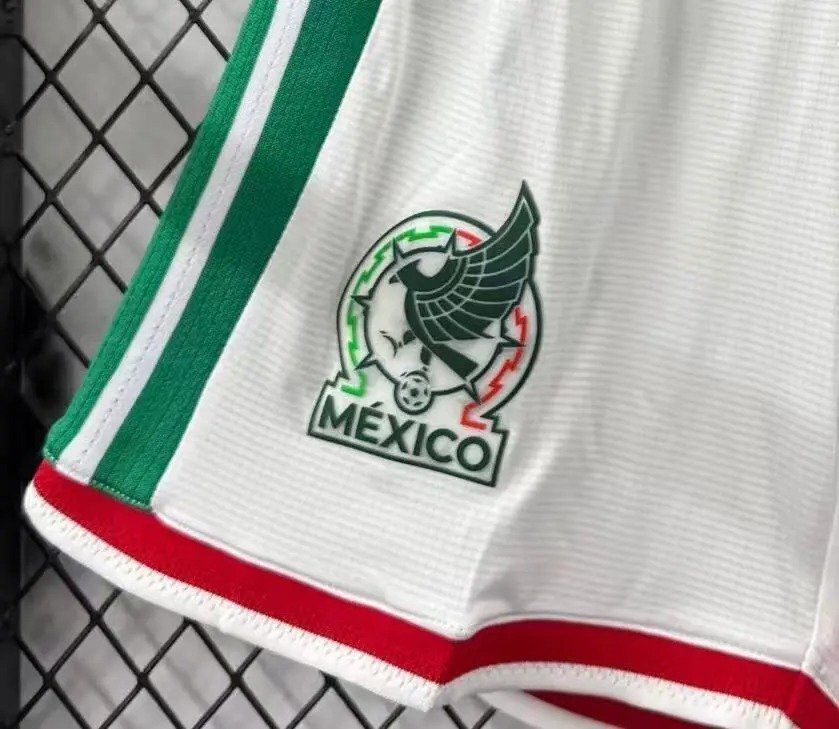 2026 Mexico Home Football shorts (Player Edition) - Image 5